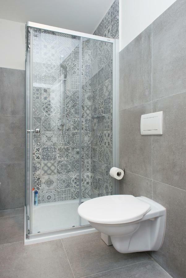 Appartamento Kent Ridge Loft Praga Esterno foto