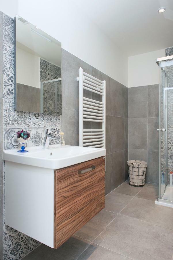 Appartamento Kent Ridge Loft Praga Esterno foto