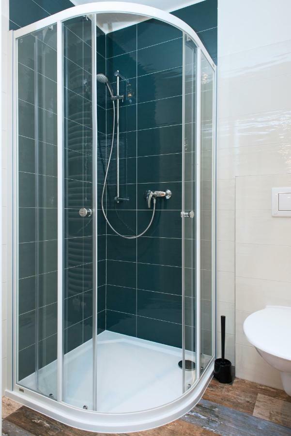 Appartamento Kent Ridge Loft Praga Esterno foto