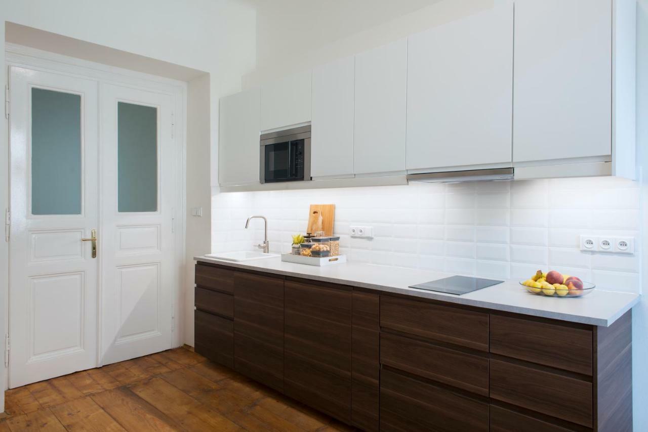 Appartamento Kent Ridge Loft Praga Esterno foto