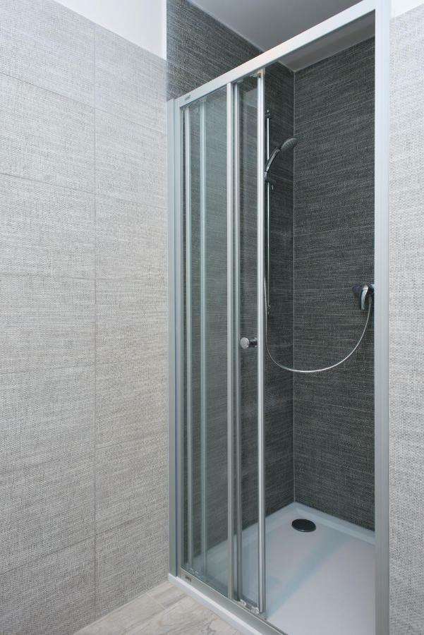 Appartamento Kent Ridge Loft Praga Esterno foto